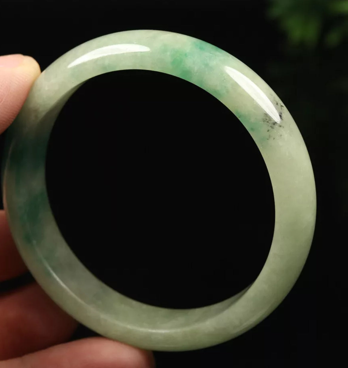 VINTAGE XS Jadeite Green/White Jade Bangle Size 54mm N301 - JazzyJewelbyAmina