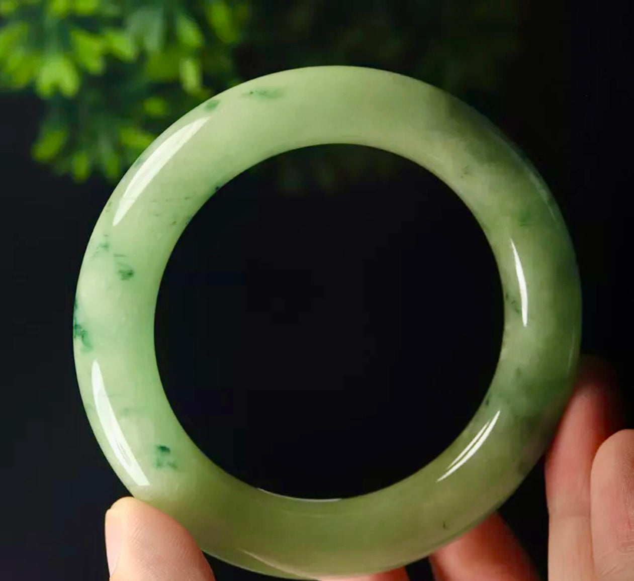 VINTAGE Large Jadeite Green Jade Bane Size 60mm Round Princess Chunky Cut S245 - JazzyJewelbyAmina