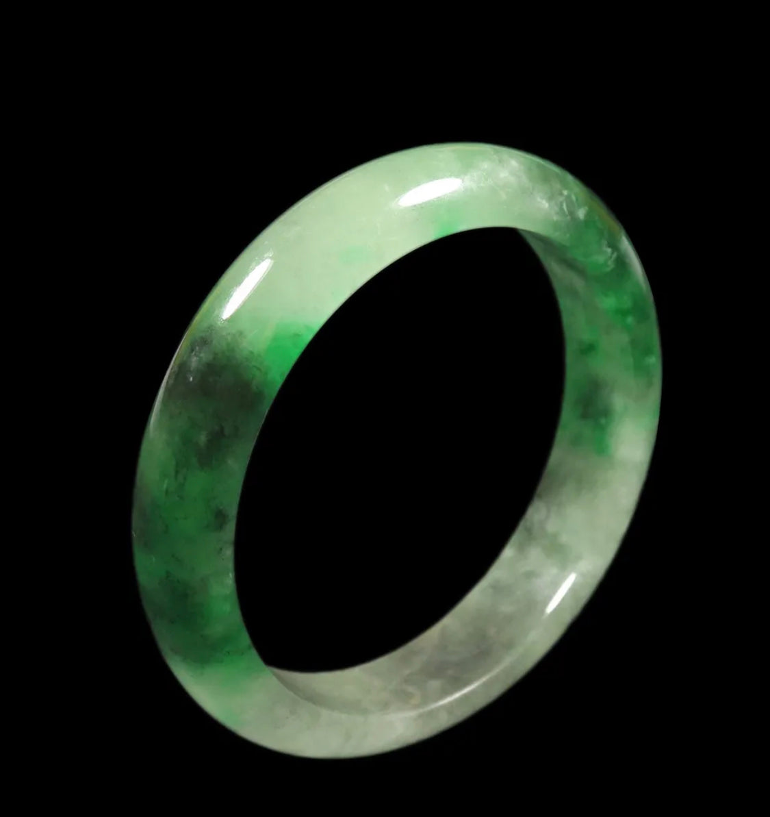 VINTAGE Medium Jadeite Green/White/Black Jade Size 58.5mm F709 - JazzyJewelbyAmina