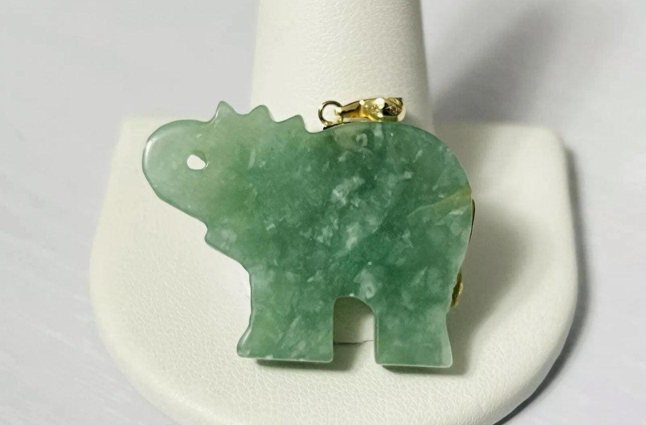 VINTAGE Jadeite Green Jade Elephant 14k Yellow Gold w/ Diamond Eye Pendant - Fine Jade Piece - JazzyJewelbyAmina
