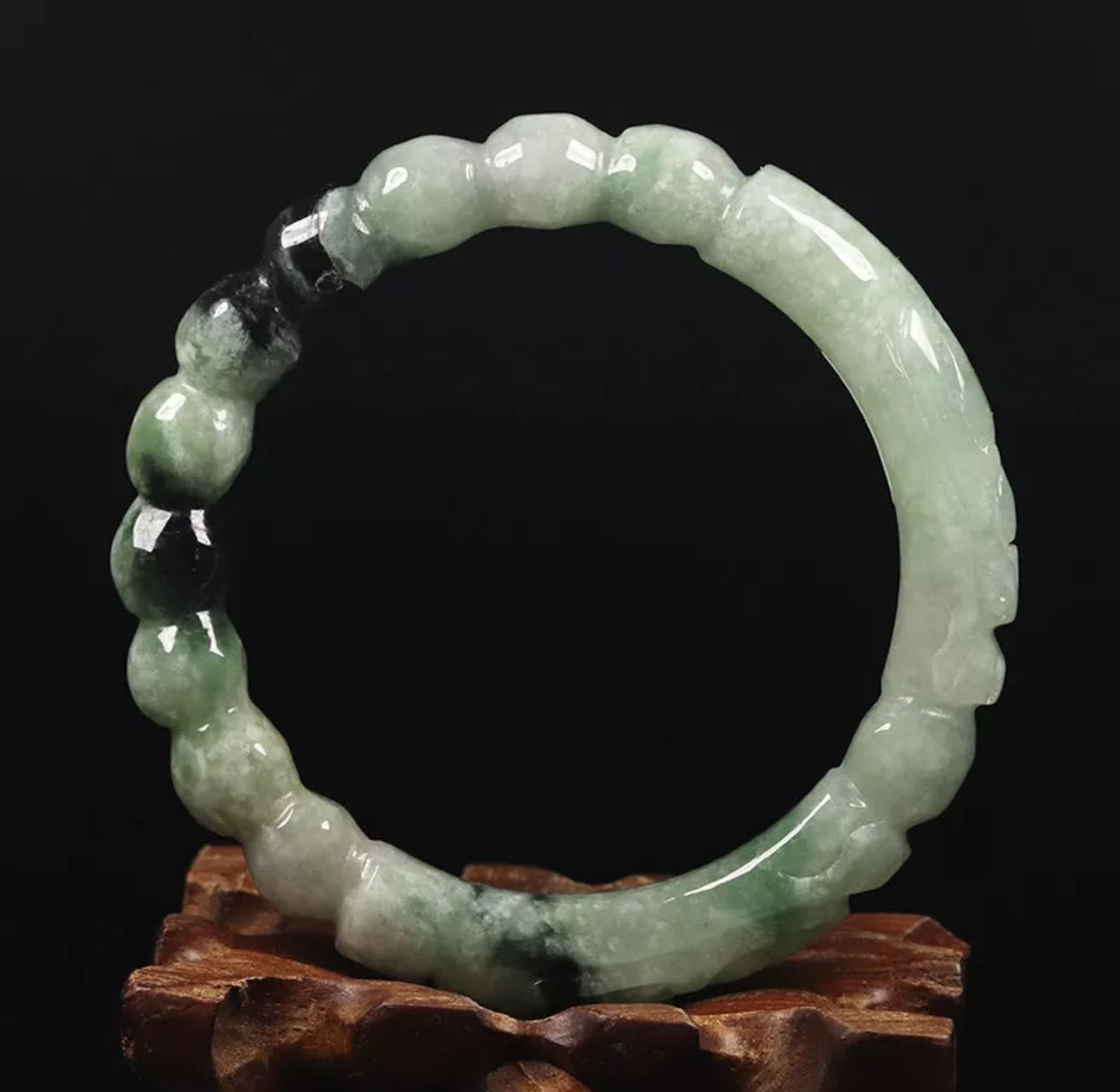 VINTAGE Medium Jadeite Green Jade Bangle Handcarved Dragons Size 58mm S499 - JazzyJewelbyAmina