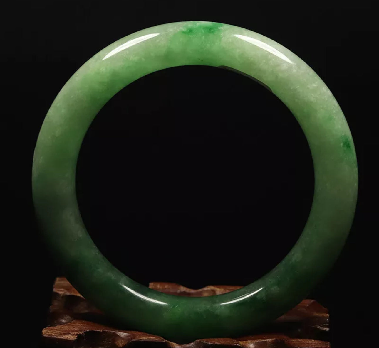 VINTAGE Medium Jadeite Green Jade Bangle Size 59mm D357 - JazzyJewelbyAmina