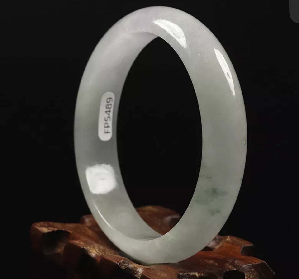 VINTAGE Large Jadeite Pale Lavender Jade Bangle w/ Flower Jade Size 60mm Y031 - JazzyJewelbyAmina