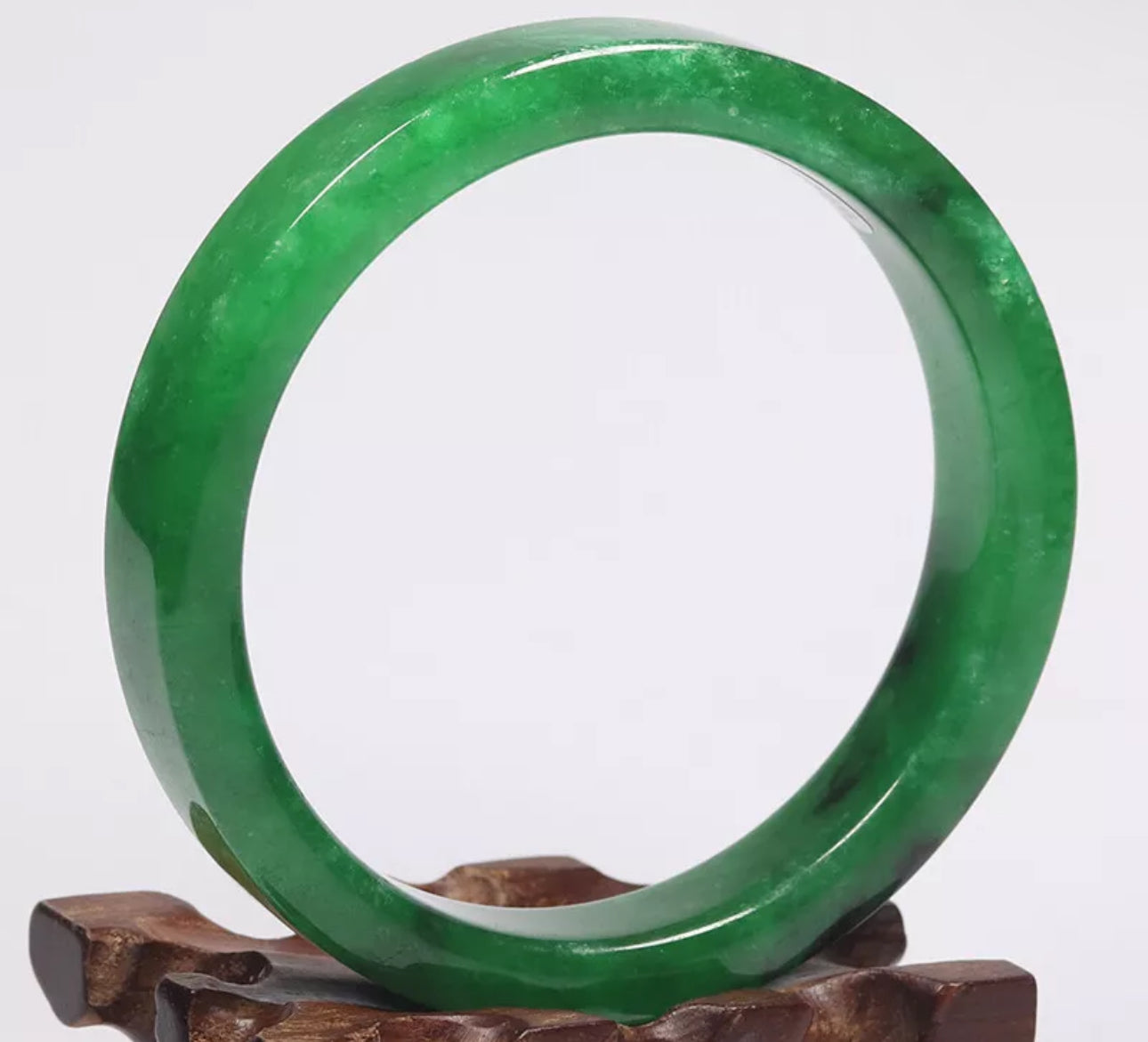 VINTAGE XXL Jadeite Green Jade Bangle Size 67mm Emerald Green O965 - JazzyJewelbyAmina
