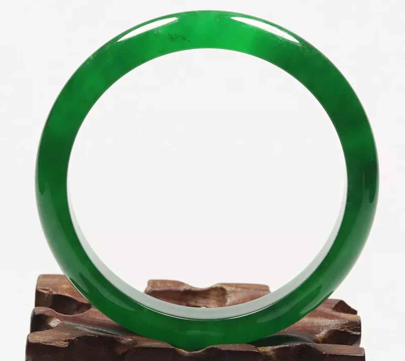 VINTAGE Medium Jadeite Green Jade Bangle Size 58mm O153 - JazzyJewelbyAmina
