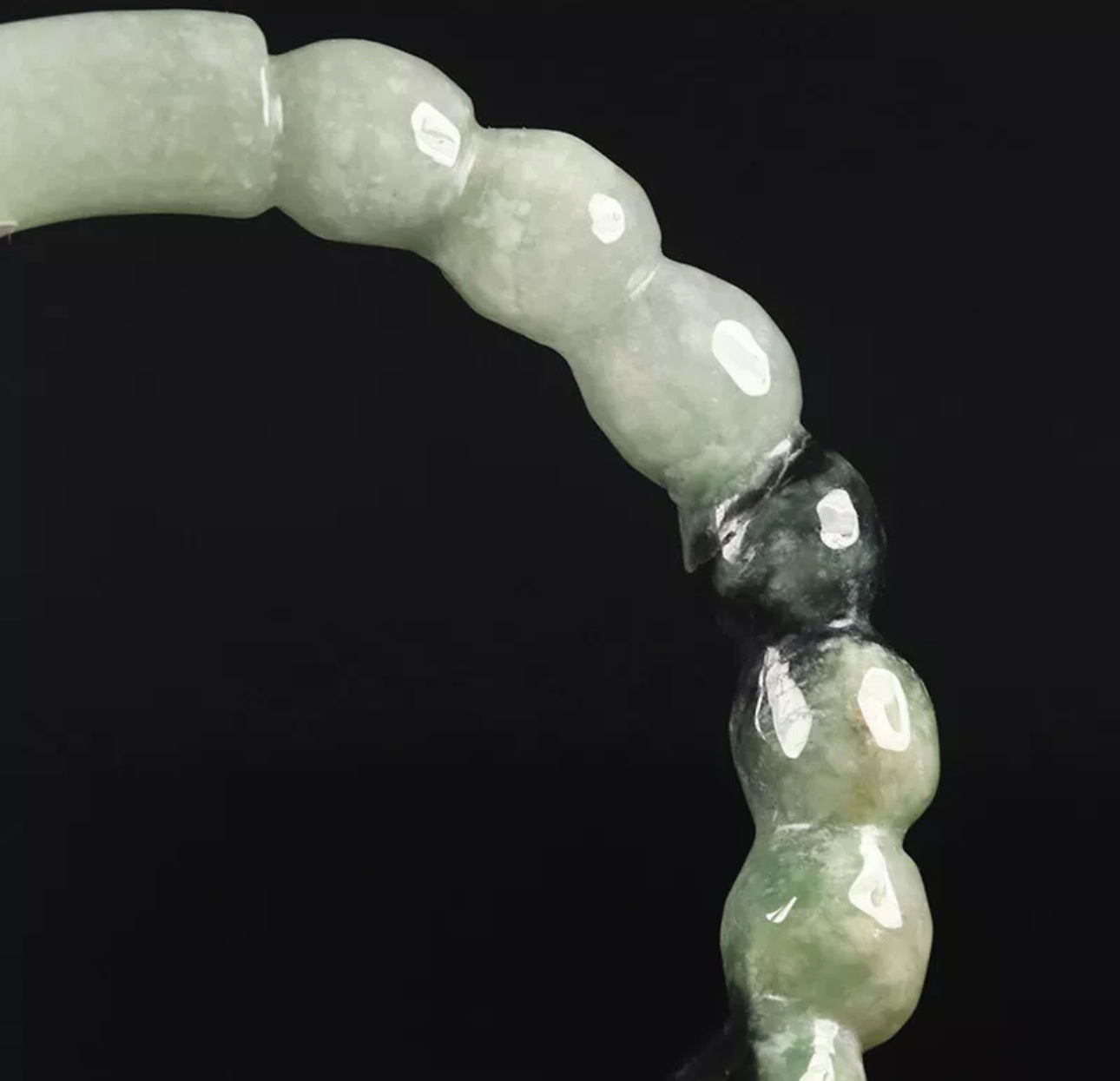 VINTAGE Medium Jadeite Green Jade Bangle Handcarved Dragons Size 58mm S499 - JazzyJewelbyAmina