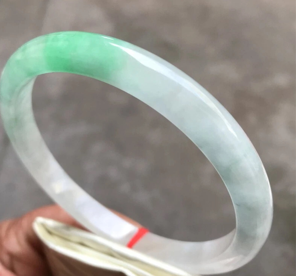 VINTAGE XXL Jadeite Green Icy Jade Bangle Size 66.8 MM Thin Round Bangle U629