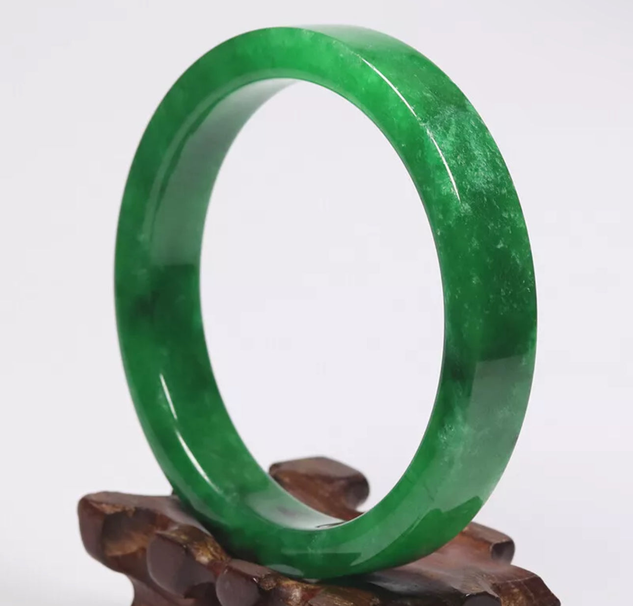 VINTAGE XXL Jadeite Green Jade Bangle Size 67mm Emerald Green O965 - JazzyJewelbyAmina