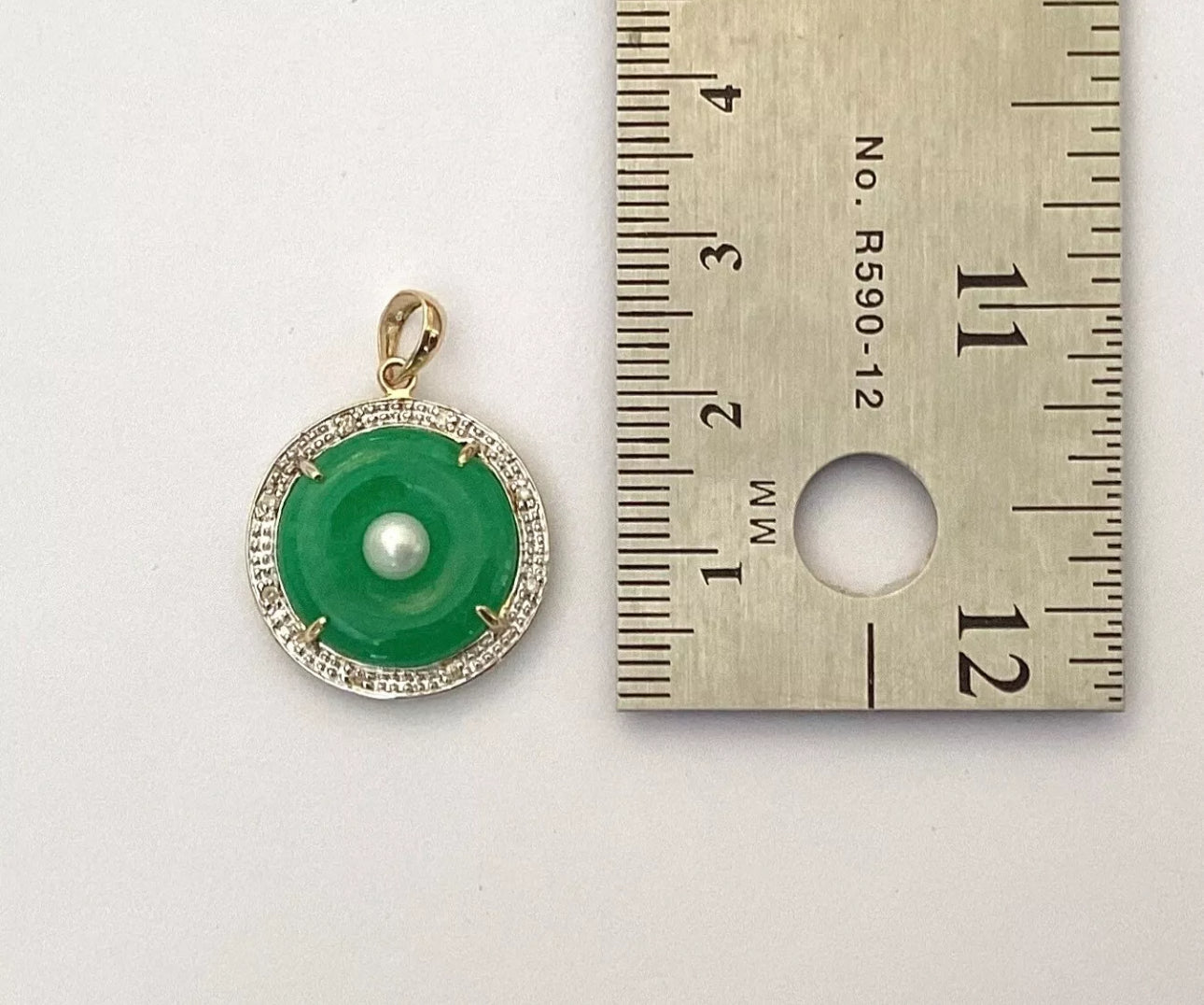 VINTAGE Jade Green Round Pi Disc Pendant 14k Yellow Gold (Stamped) w/ Diamond Detail & Pearl - JazzyJewelbyAmina