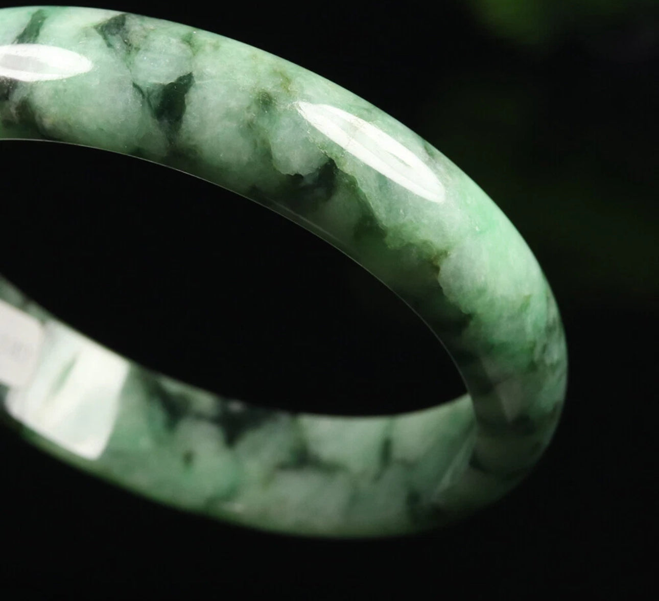 VINTAGE Large Jadeite Green Flower Jade Bangle Certified Size 61 MM U107