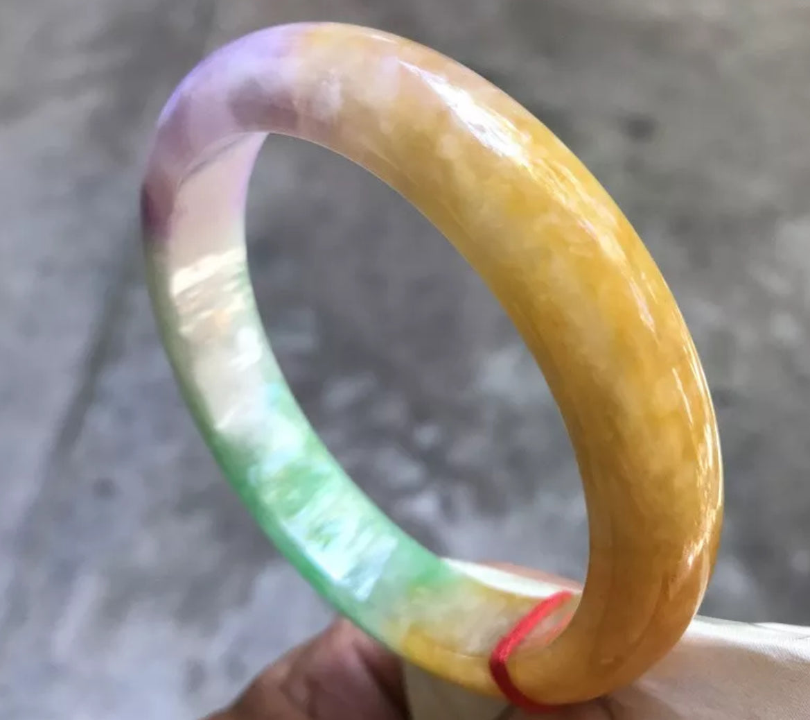 VINTAGE XXL Jadeite Green/Yellow/Lavender Jade Bangle Size 66mm D735 - JazzyJewelbyAmina