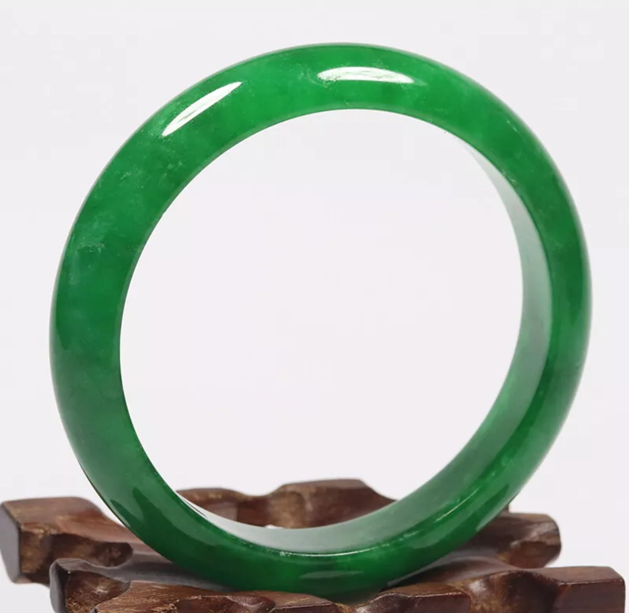 VINTAGE Medium Jadeite Green Jade Bangle Size 58mm A8181 - JazzyJewelbyAmina