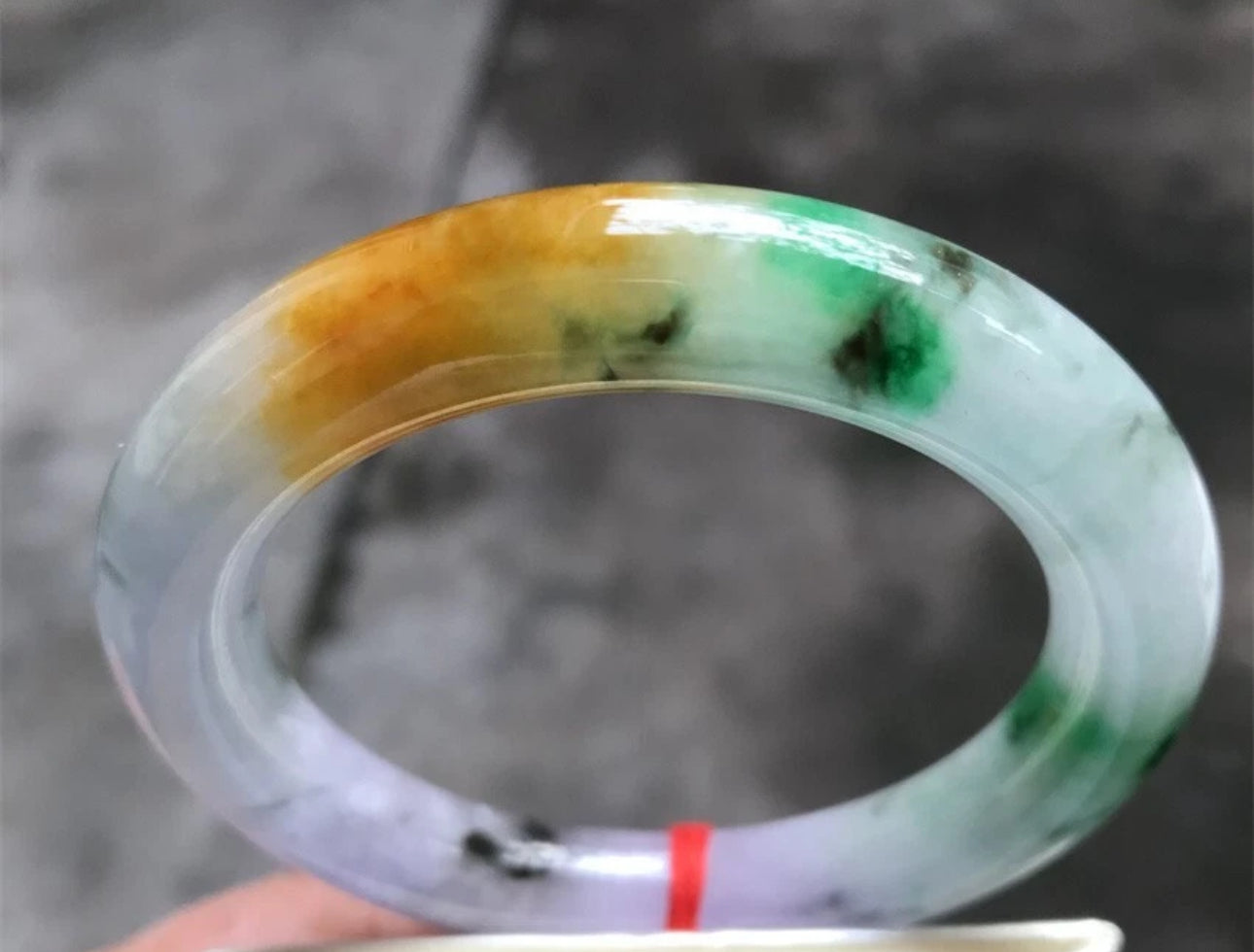 VINTAGE Small Jadeite Green/Lavender/ Brown Jade Bangle Size 55.5 mm U303 - JazzyJewelbyAmina