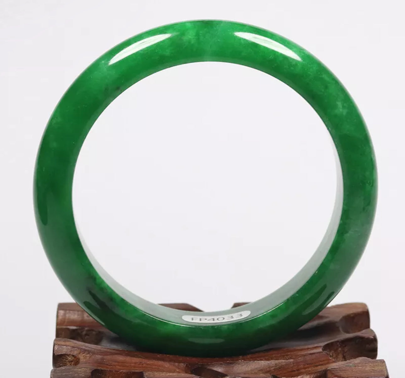 VINTAGE Medium Jadeite Green Jade Bangle Size 58mm M119 - JazzyJewelbyAmina