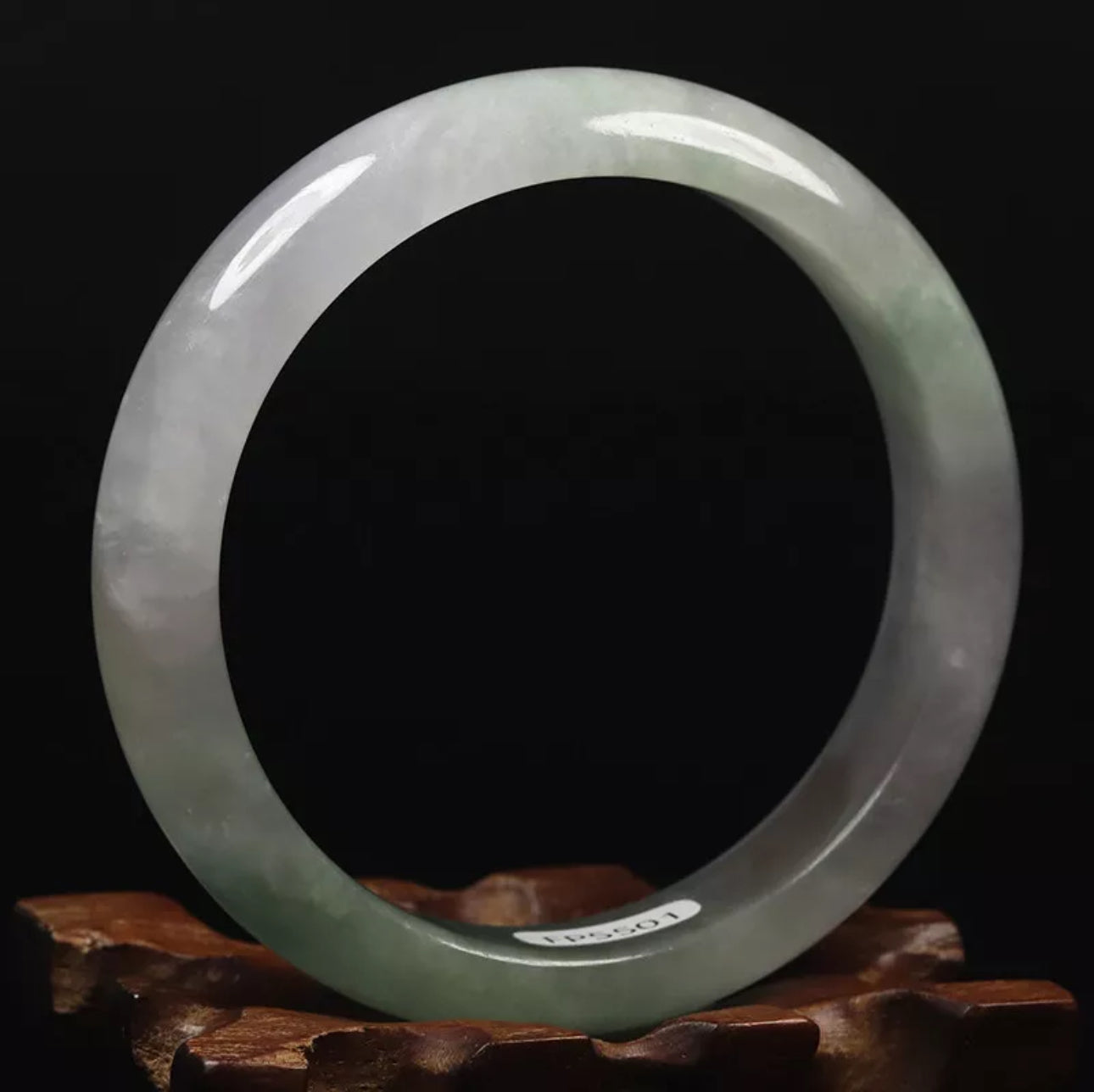 VINTAGE Medium Jadeite White Lavender Green Jade Bangle Size 59mm O556 - JazzyJewelbyAmina