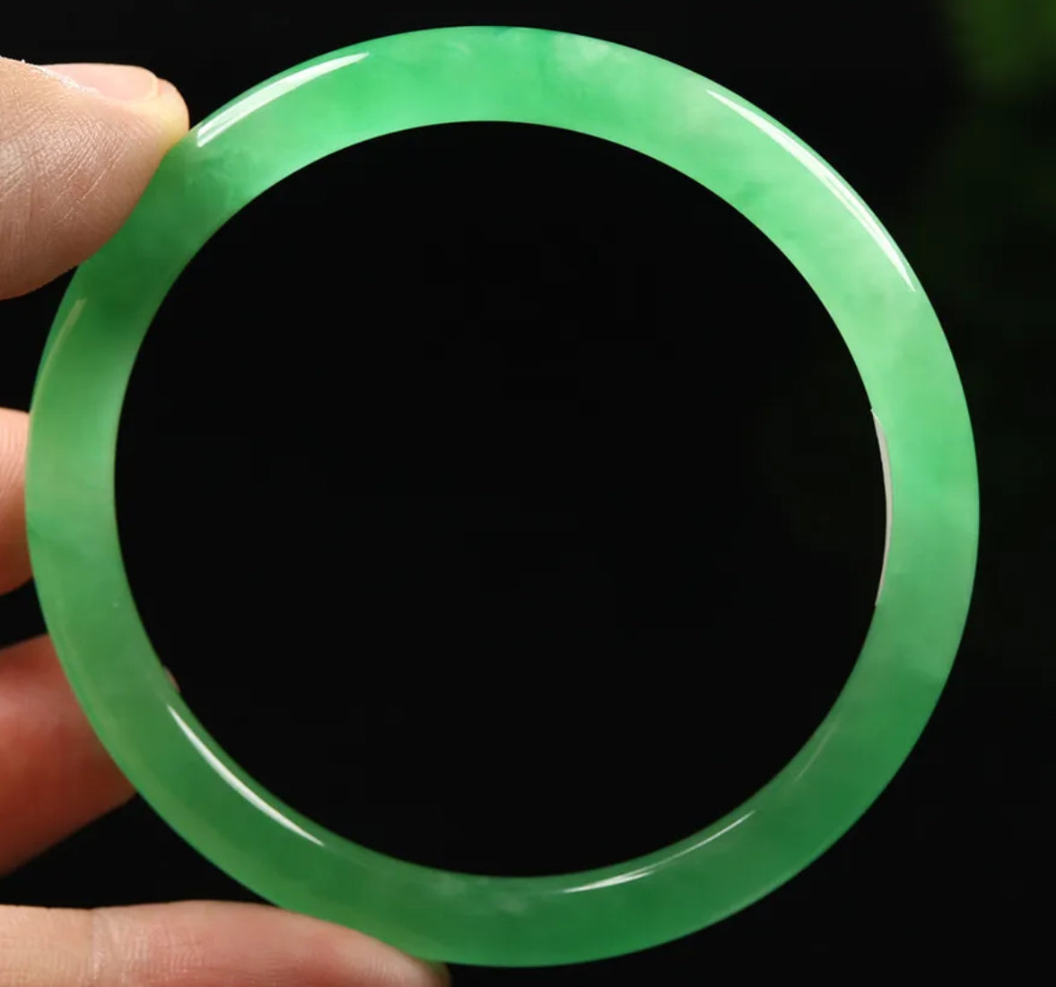 VINTAGE Medium Jadeite Green Jade Bangle Size 58mm Round Princess Cut - Imperial Green! Y877 - JazzyJewelbyAmina