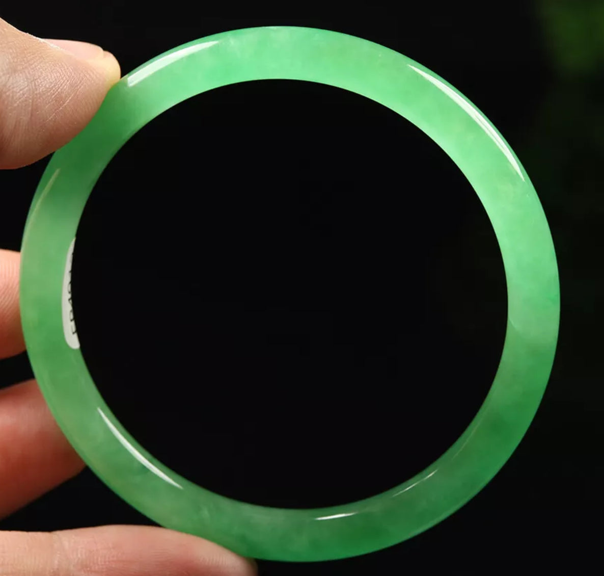 VINTAGE Medium Jadeite Green Jade Bangle Size 58mm Round Princess Cut - Imperial Green! Y877 - JazzyJewelbyAmina