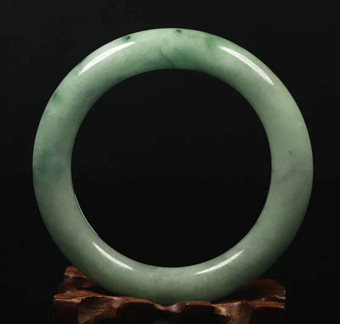 VINTAGE Large Jadeite Pale Green Jade Round Princess, Cut Bangle Size 61 MM M173 - JazzyJewelbyAmina