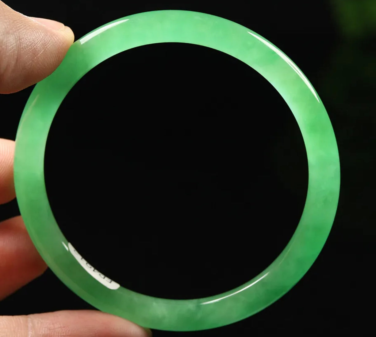 VINTAGE Medium Jadeite Green Jade Bangle Size 58mm Round Princess Cut - Imperial Green! Y877 - JazzyJewelbyAmina