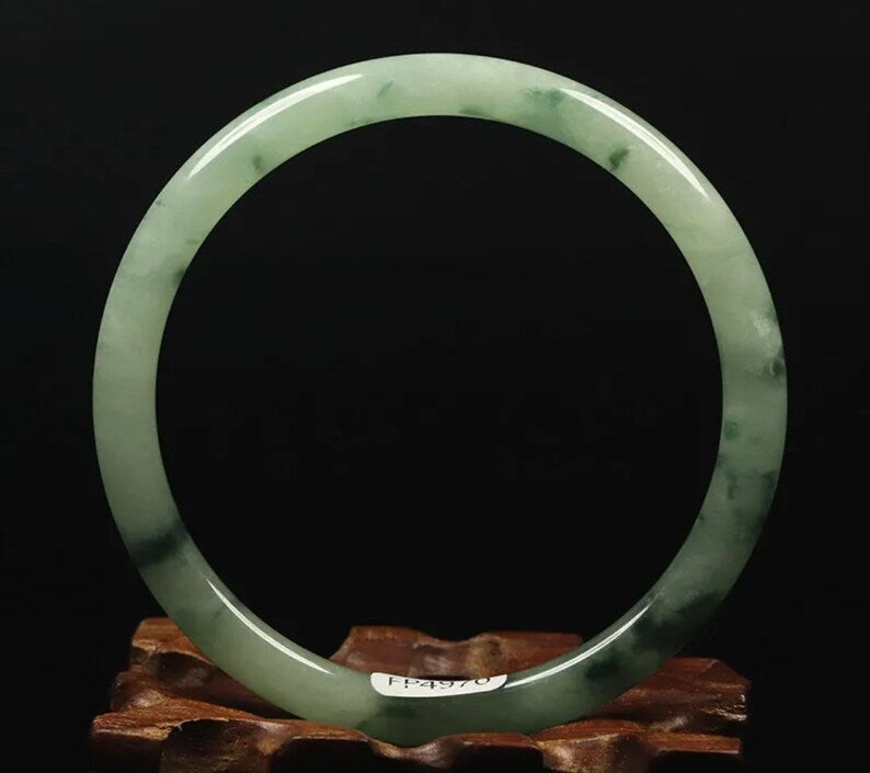 VINTAGE Large Jadeite Green Jade Bangle from Burma Size 62mm N993 - JazzyJewelbyAmina
