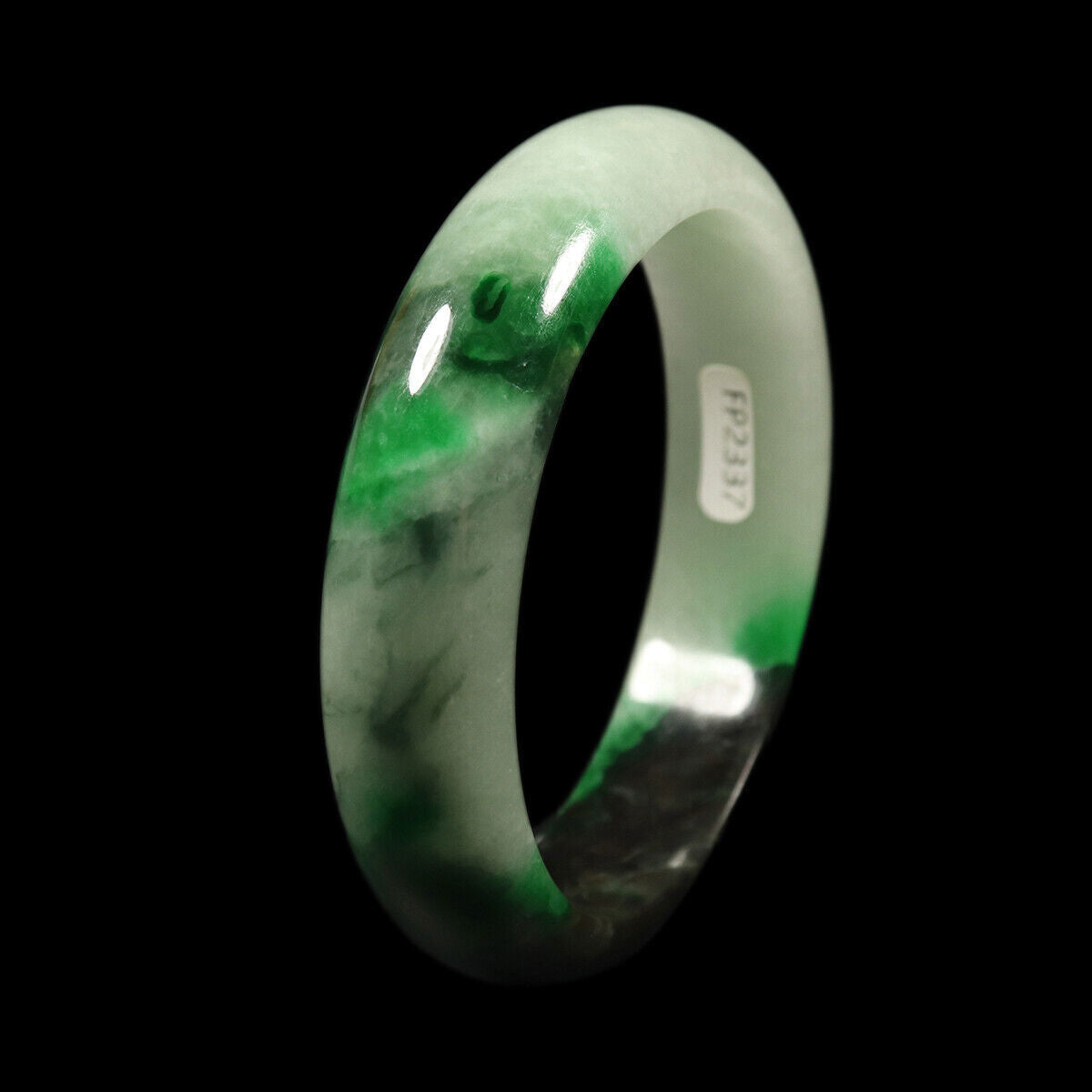 VINTAGE Medium Jadeite Green Jade Bange from Burma Size 59mm M727 - JazzyJewelbyAmina
