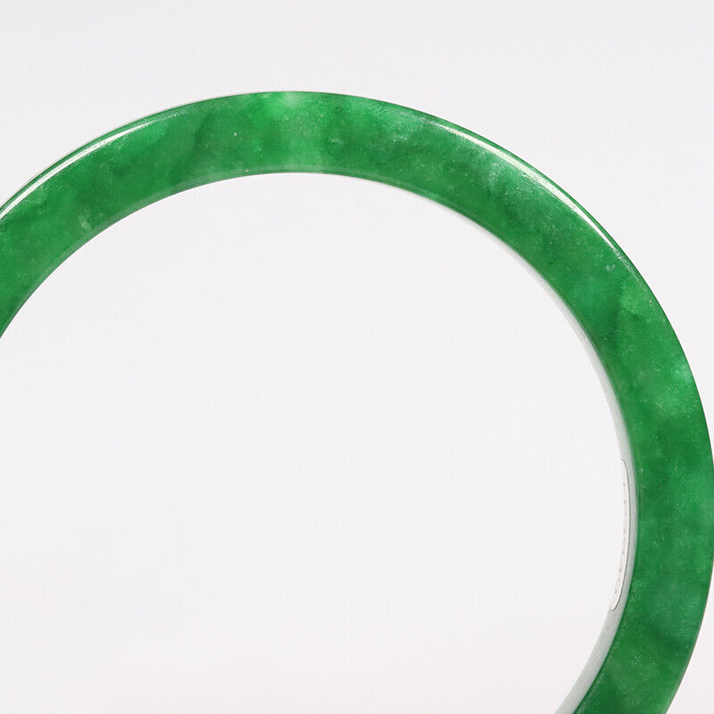 VINTAGE XXL Jadeite Green Jade Bangle Size 67mm square Cut Imperial Green M951 - JazzyJewelbyAmina