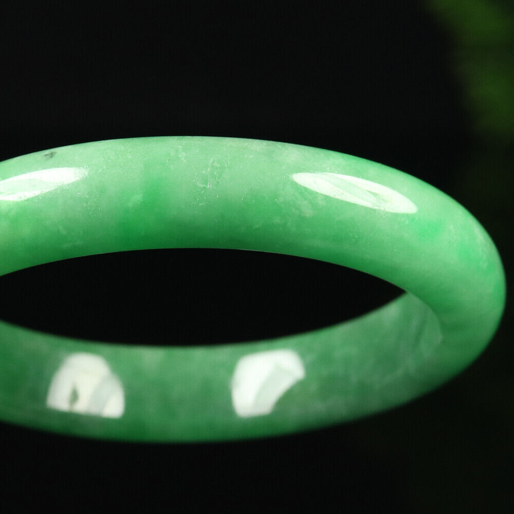VINTAGE Medium Jadeite Green Jade Bangle from Burma Size 58mm M717 - JazzyJewelbyAmina