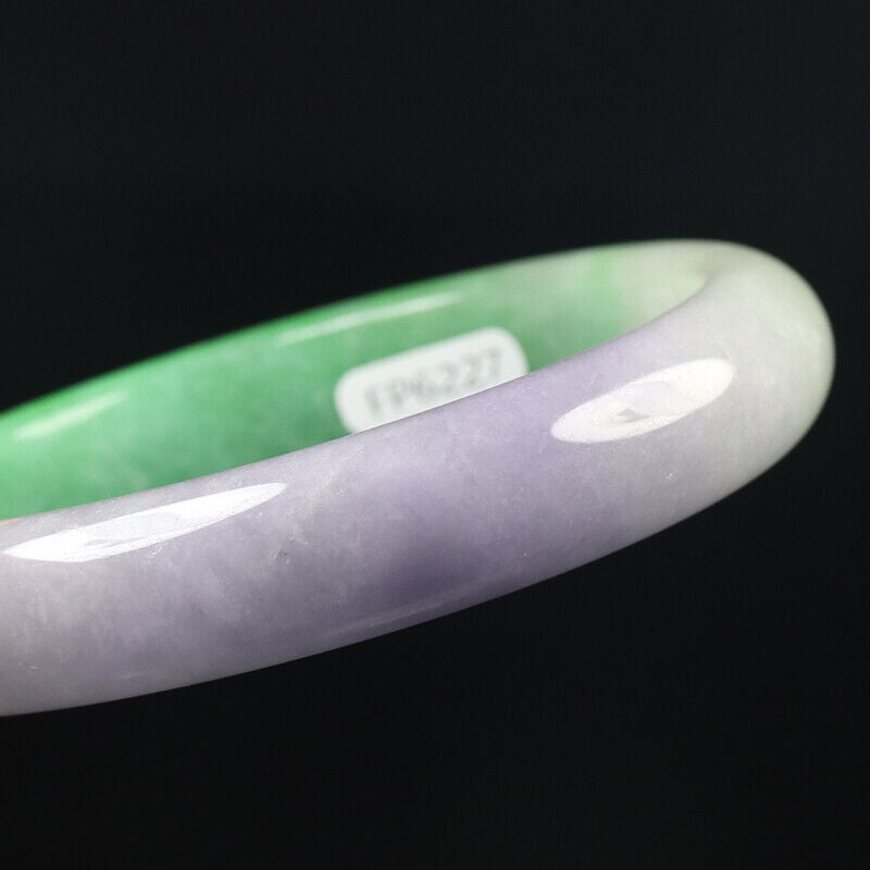 VINTAGE Medium Jadeite Green/Lavender/White Jade Bangle Size 58mm A507 - JazzyJewelbyAmina