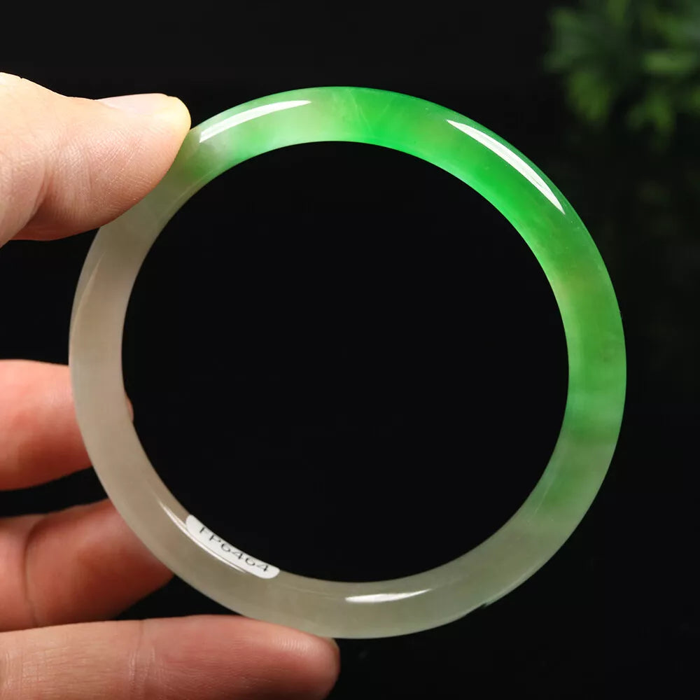 VINTAGE Large Jadeite Green/White Jade Bangle Size 62mm - Round Princess Cut U464 - JazzyJewelbyAmina