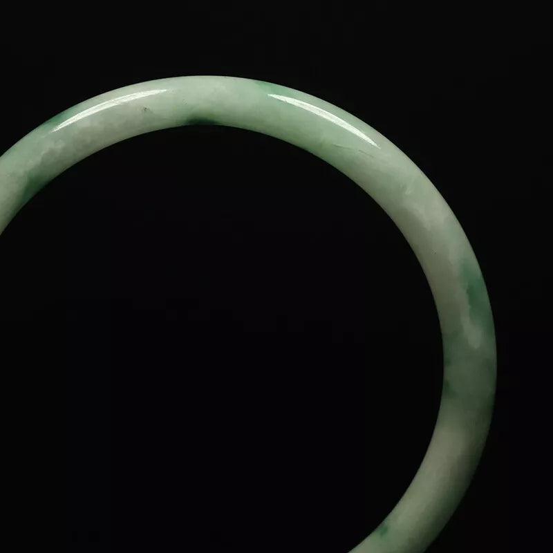 VINTAGE Medium Jadeite Green/White Jade Bangle Size 59Round Princess Thin Cut U009 - JazzyJewelbyAmina