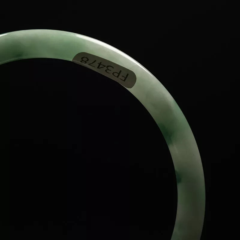 VINTAGE Medium Jadeite Green/White Jade Bangle Size 59Round Princess Thin Cut U009 - JazzyJewelbyAmina