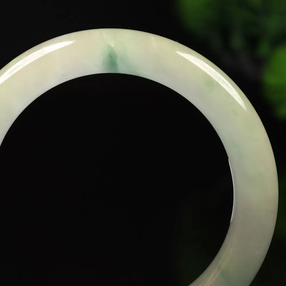 VINTAGE Small Jadeite Green/White Lavender Jade Bangle Size 55 mm Round Princess Cut L527 - JazzyJewelbyAmina