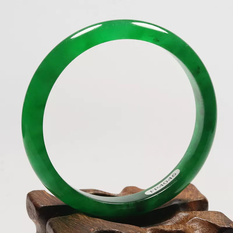VINTAGE Medium Jadeite Green Jade Bangle Size 58mm Bright Green! Jade! L046 - JazzyJewelbyAmina