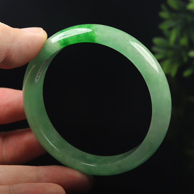 VINTAGE Medium Jadeite Green Jade Bangle Size 59mm D781 - JazzyJewelbyAmina