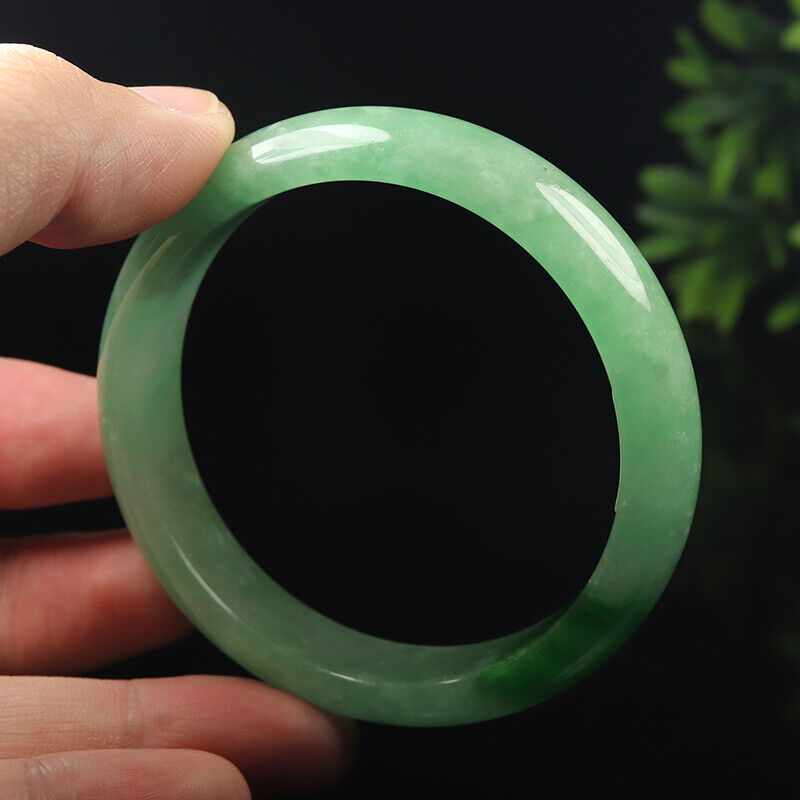 VINTAGE Medium Jadeite Green Jade Bangle Size 59mm D781 - JazzyJewelbyAmina