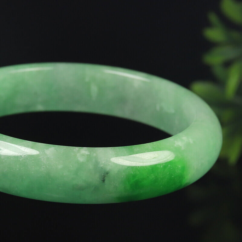 VINTAGE Medium Jadeite Green Jade Bangle Size 59mm D781 - JazzyJewelbyAmina