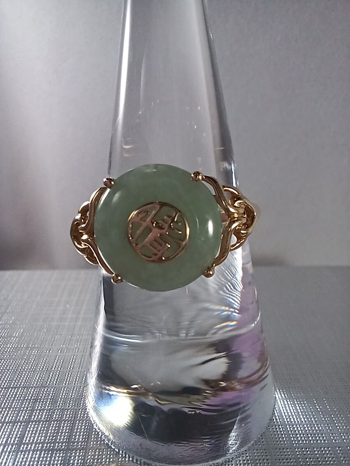 VINTAGE JADE 14KT SOLID GOLD PI DISC RING Sz 8 US - JazzyJewelbyAmina