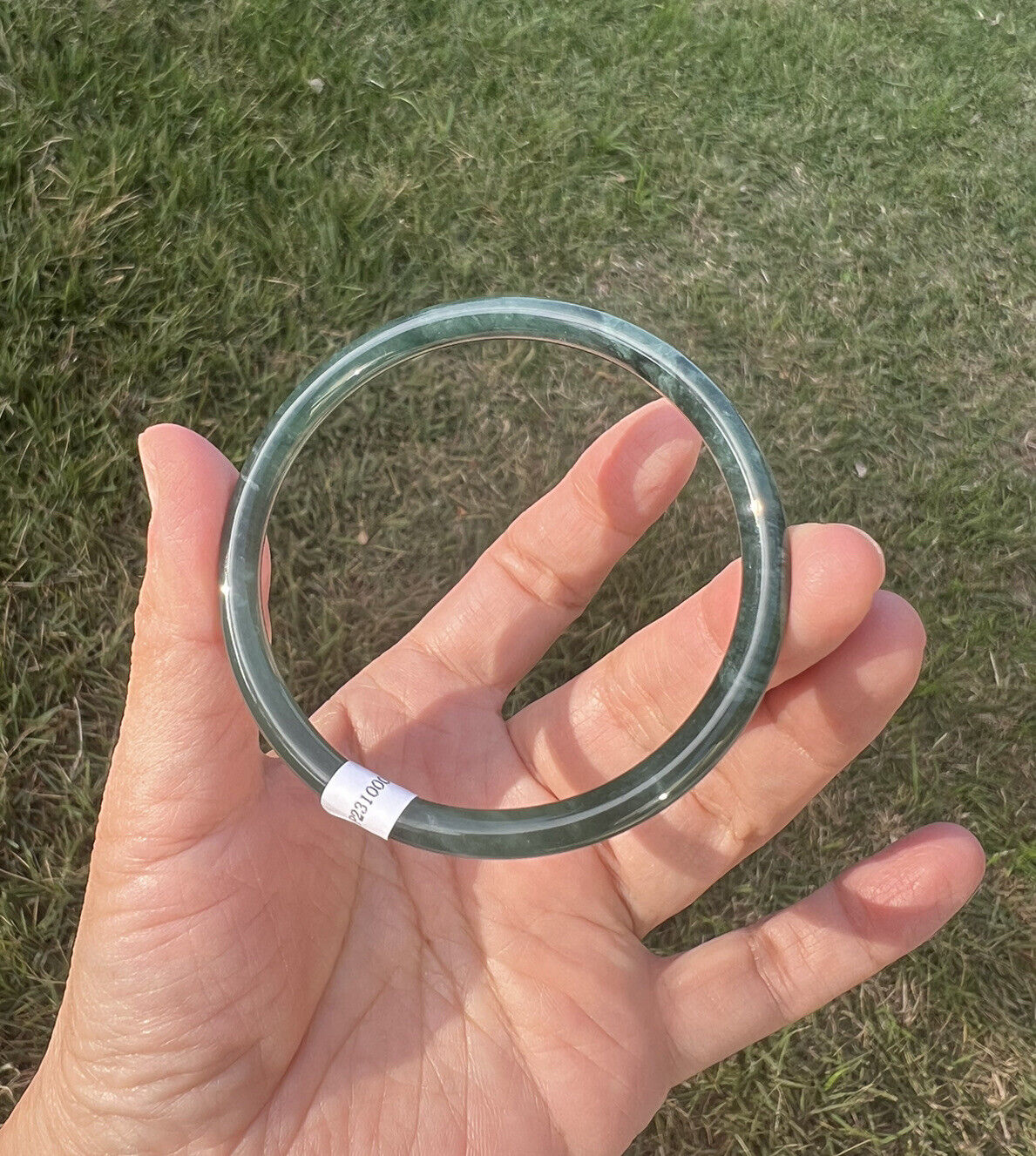 VINTAGE Small Jadeite Green Jade Bangle - Round Princess Cut - from Guatemala Size 56.5 D750 - JazzyJewelbyAmina
