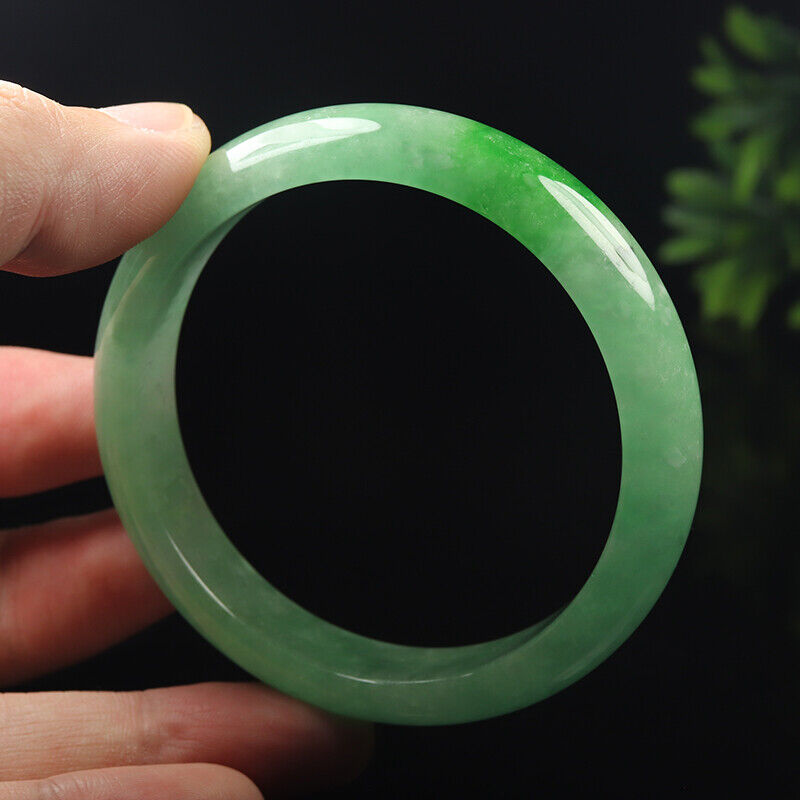 VINTAGE Medium Jadeite Green Jade Bangle Size 59mm D781 - JazzyJewelbyAmina