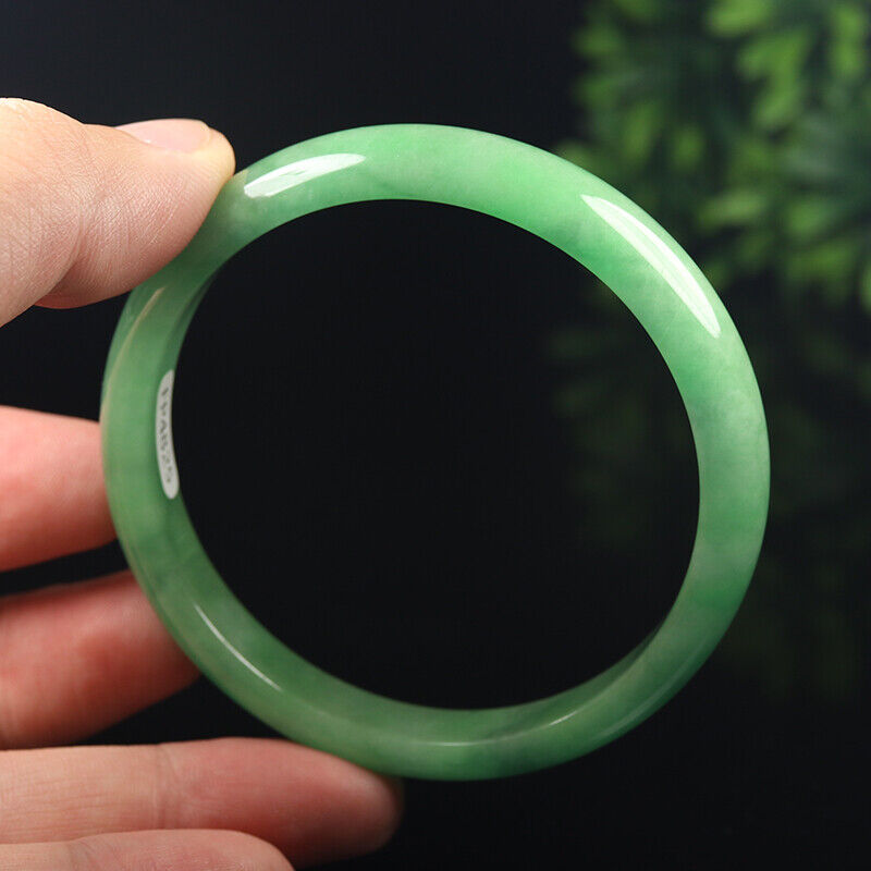 VINTAGE Large Jadeite Green Jade Bangle Size 60mm J783 - JazzyJewelbyAmina
