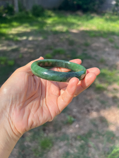 VINTAGE Large Nephrite Jade Bangle from Siberia, Spinach Green (Rare Piece) Size 60mm J112 - JazzyJewelbyAmina