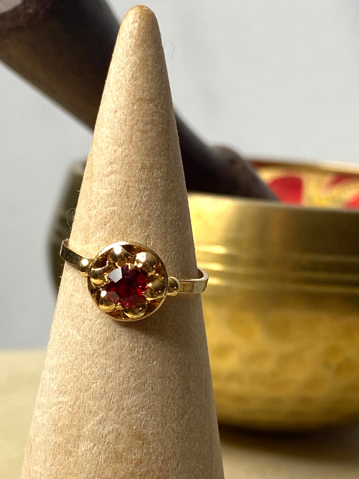VINTAGE 18k Gold Ruby Ring Baby/Child Size 3.5US - JazzyJewelbyAmina