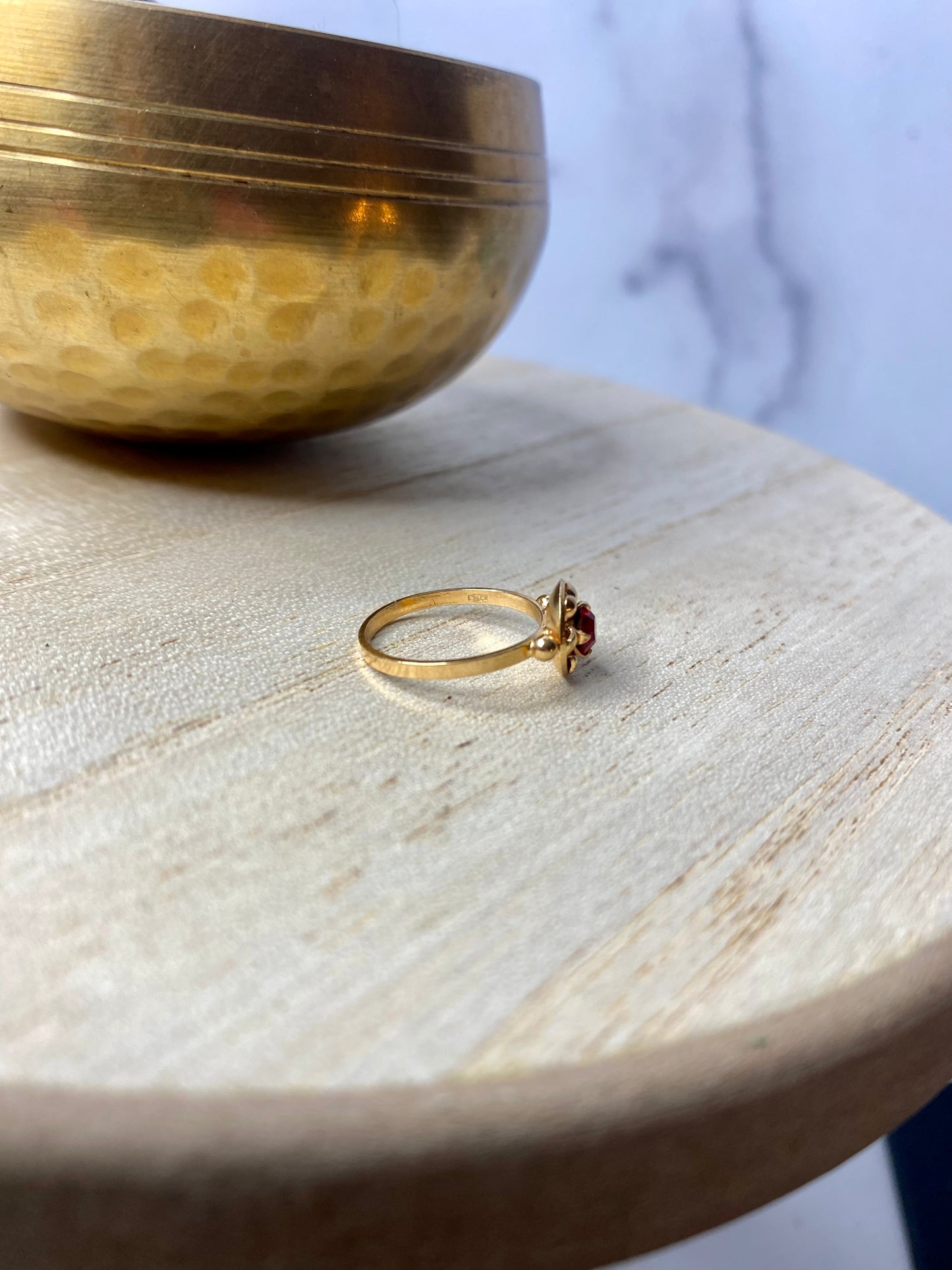 VINTAGE 18k Gold Ruby Ring Baby/Child Size 3.5US - JazzyJewelbyAmina