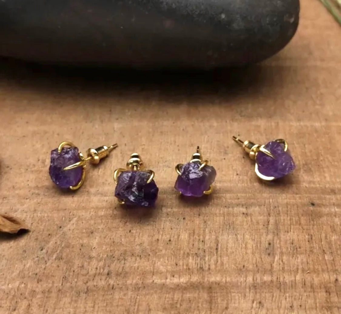 Raw Amethyst Crystal Stud Earrings - JazzyJewelbyAmina