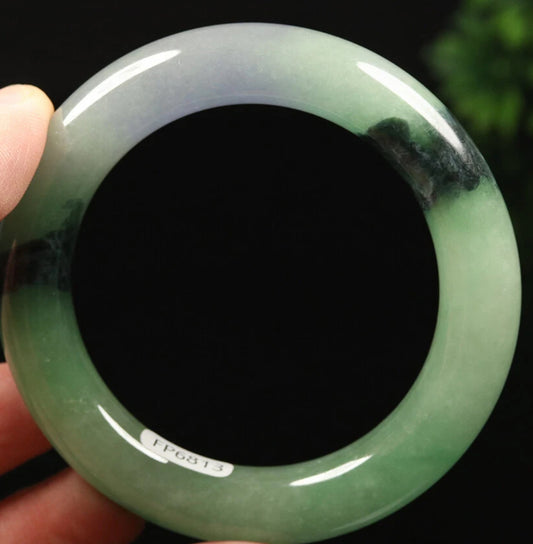 VINTAGE Small Jadeite Green/Black and Hint of Lavender Size 55 mm Round Princess Cut A679 - JazzyJewelbyAmina 