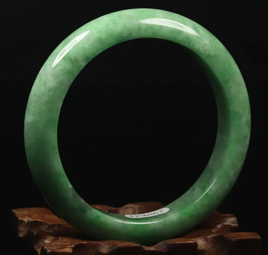 VINTAGE Medium Jadeite Green Jade Bangle Size 58mm U787 - JazzyJewelbyAmina 