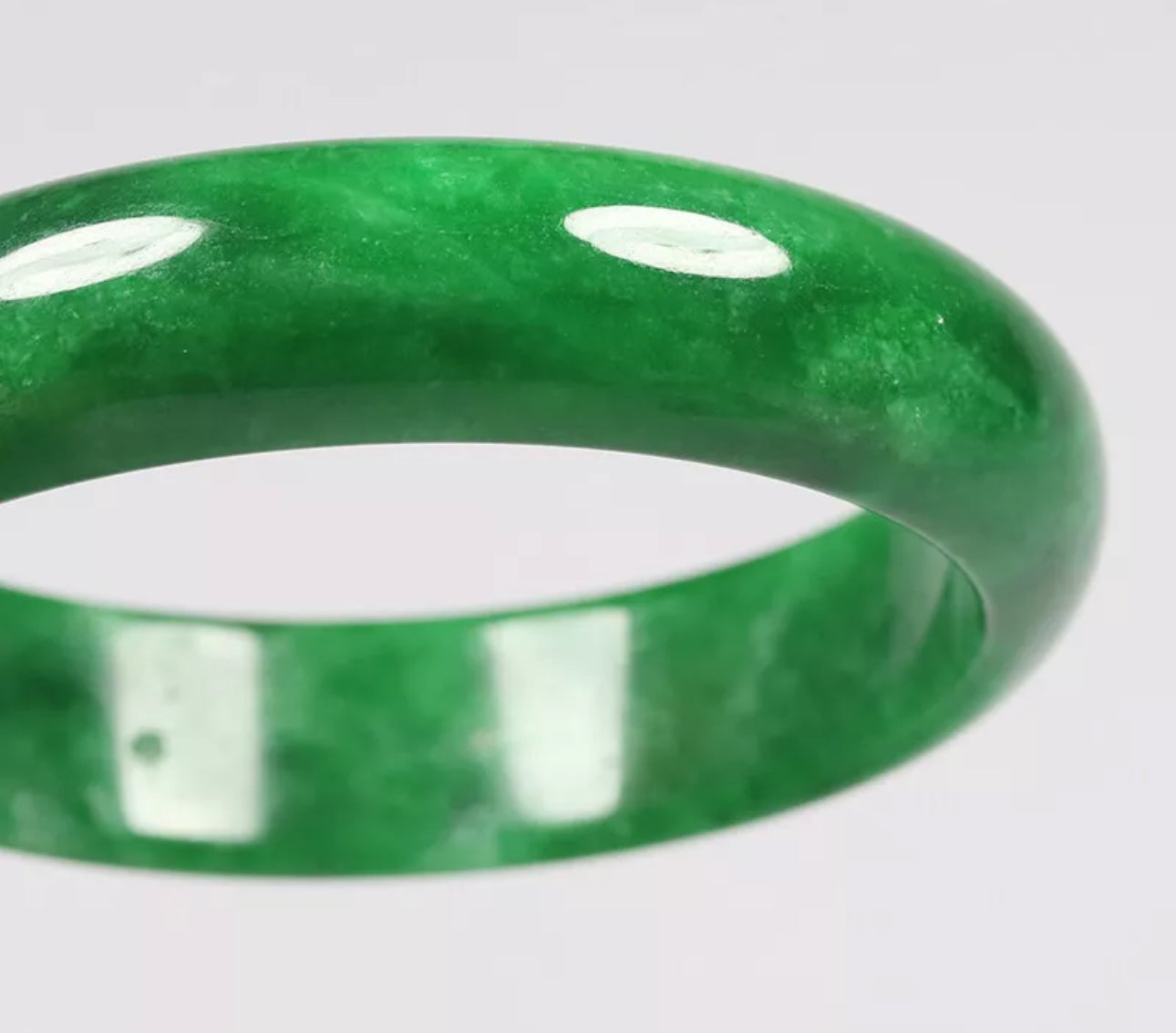 VINTAGE Medium Jadeite Green Jade Bangle Size 59mm A179 Emerald Green Jade! - JazzyJewelbyAmina 