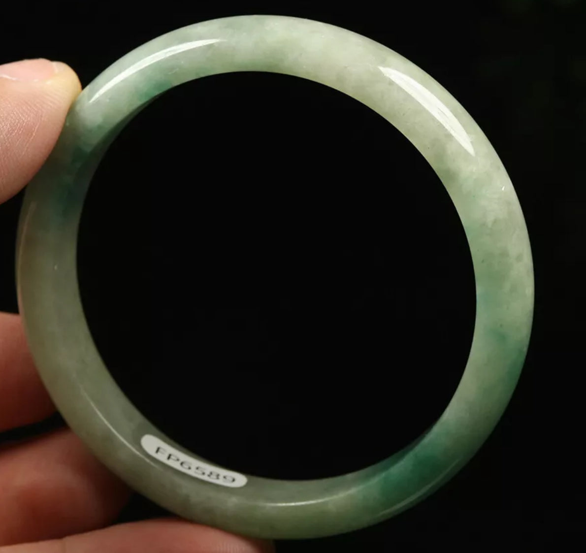 VINTAGE Small Jadeite Green Jade Bangle Size 56mm S231 - JazzyJewelbyAmina 