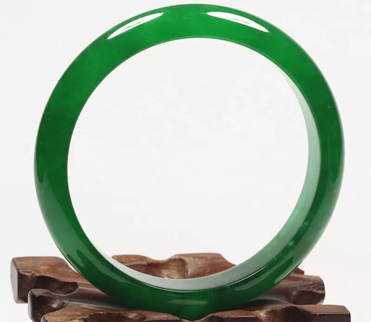 VINTAGE Medium Jadeite Green Jade Bangle Size 58mm O153 - JazzyJewelbyAmina 