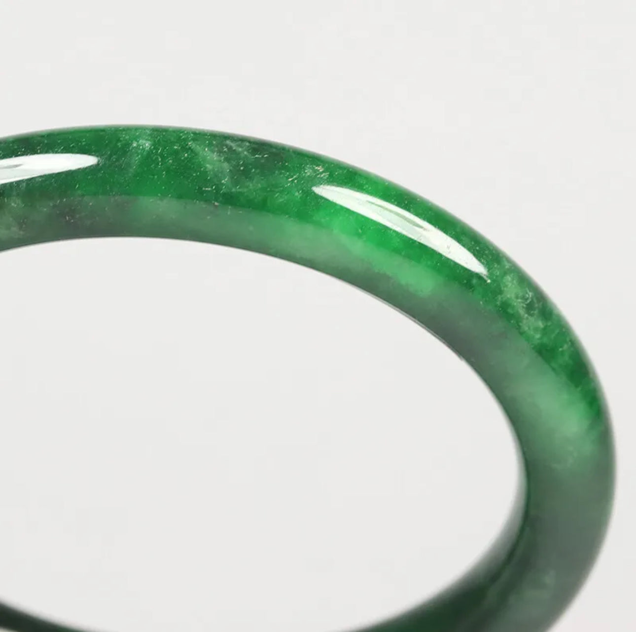 VINTAGE XS Jadeite Green Jade Bangle Size 54mm Round Princess Cut U977 Forest Green! - JazzyJewelbyAmina 